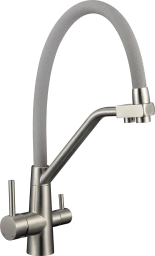 Kitchen faucet for water purifier