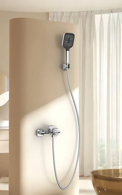 Bath & shower mixer